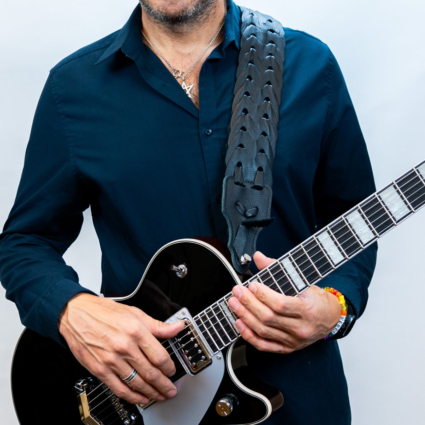 Link Glove Leather Handmade Guitar Strap