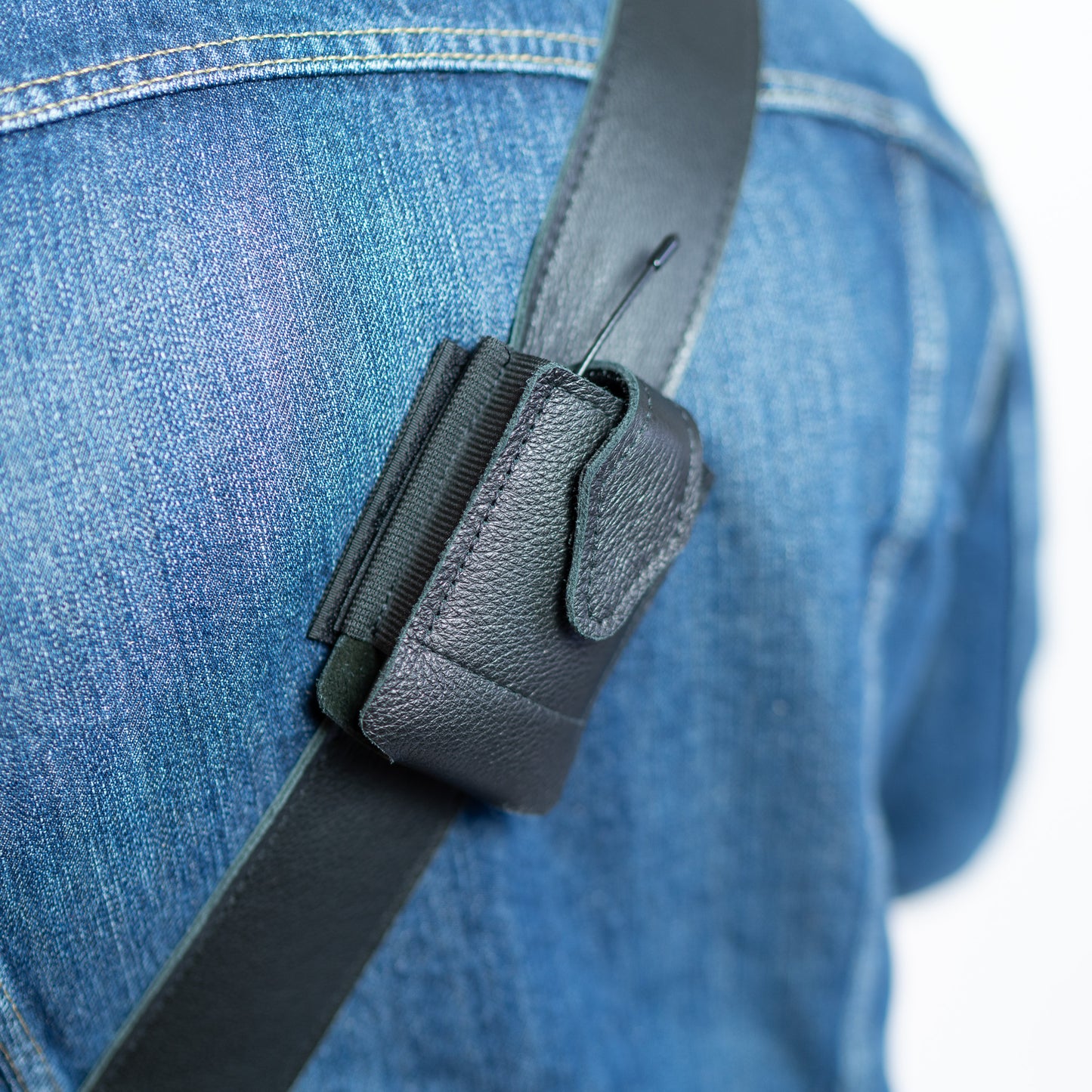 Premium Glove Leather Wireless Transmitter Pouch